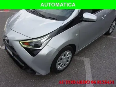 Second-hand Toyota Aygo Business Edition 69 CP (50 kW) 2019 Argintiu Hatchback