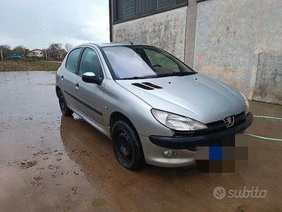 Usata Peugeot 206 2002 Grigio Utilitaria