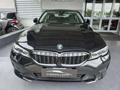 Usata BMW 318 Advantage 150 CV (110 kW) 2020 Nero Berlina