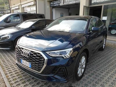 Usata Audi Q3 Sportback S-Line 150 CV (110 kW) 2020 Blu/azzurro SUV