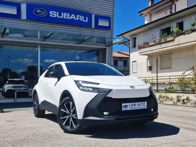 Usata Toyota C-HR Eco 152 CV (111 kW) 2025 Bianco SUV