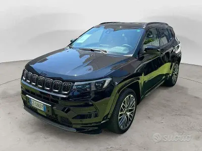 Usata Jeep Compass Summit 131 CV (96 kW) 2025 Nero SUV