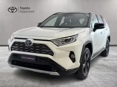 Usata Toyota RAV4 Hybrid Style 178 CV (130 kW) 2019 Bianco SUV