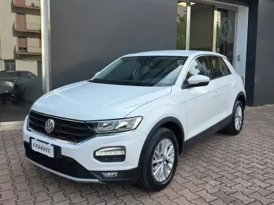 Usata VW T-Roc Business 116 CV (85 kW) 2020 Bianco SUV