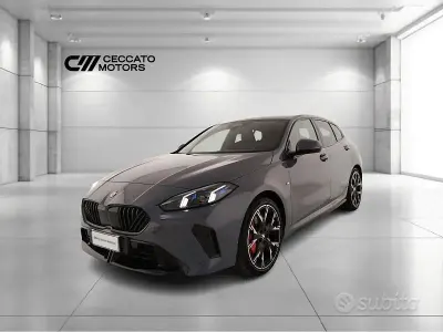 Usata BMW 118 M Sport 150 CV (110 kW) 2025 Grigio Utilitaria