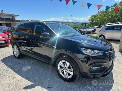 Usata Opel Grandland X 120 CV (88 kW) 2017 Nero SUV