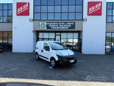 Usata Fiat Fiorino 80 CV (58 kW) 2016 Bianco Monovolume