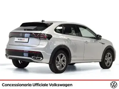 Usata VW Taigo R-line 110 CV (80 kW) 2023 Grigio SUV