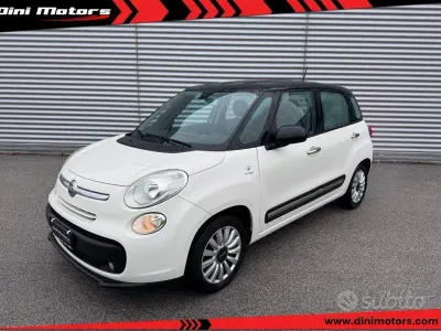 Usado Fiat 500L Lounge 84 CV (61 kW) 2015 Blanco Monovolumen