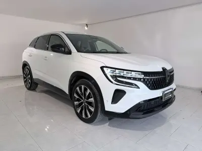 Usata Renault Austral Iconic 131 CV (96 kW) 2023 Other SUV