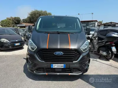 Usata Ford Tourneo Custom Sport 170 CV (125 kW) 2023 Grigio Furgone