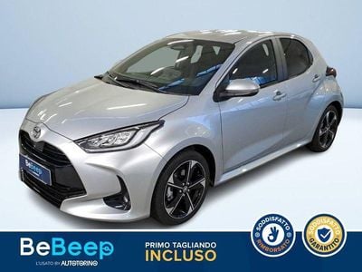 Argento Nuova 2025 Toyota Yaris Hybrid Lounge Berlina | 26.000 € (Buon prezzo)