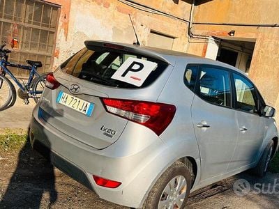 Usata Hyundai ix20 90 CV (66 kW) 2014 Grigio Utilitaria