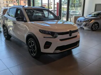 Nuova Citroën C3 PureTech 101 CV (74 kW) 2026 Blu SUV