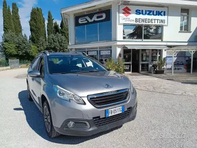 Occasion Peugeot 2008 Allure 82 ch (60 kW) 2015 Gris SUV