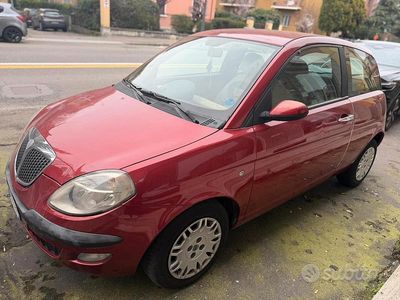 Usata Lancia Ypsilon 69 CV (50 kW) 2003 Utilitaria