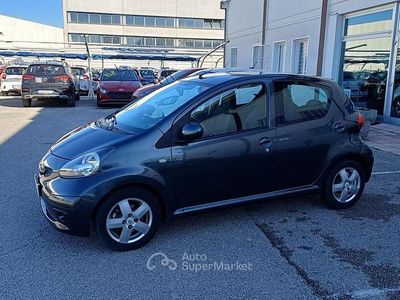 Usata Toyota Aygo Sol 68 CV (50 kW) 2006 Gray Utilitaria