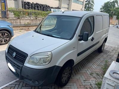 Begagnad Fiat Doblò 63 HK (46 kW) 2007 Minibuss