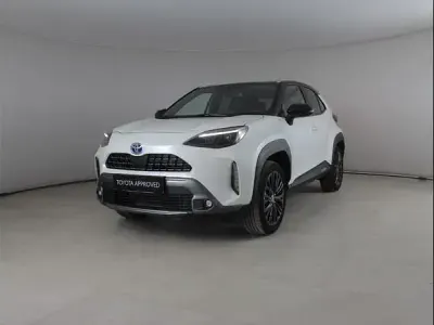 Usata Toyota Yaris Cross 116 CV (85 kW) 2022 Bianco SUV