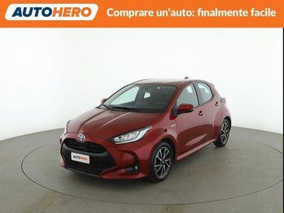 Rosso Usata 2020 Toyota Yaris Hybrid Trend Berlina | 17.499 € (Buon prezzo)