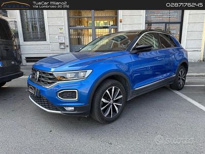 Usata VW T-Roc Advance 116 CV (85 kW) 2018 Blu SUV