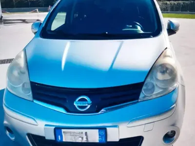 Usata Nissan Note 88 CV (64 kW) 2009 Grigio Utilitaria