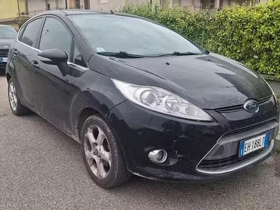 Usata Ford Fiesta 2011 Nero Utilitaria