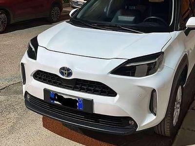 Usata Toyota Yaris Cross Active 92 CV (67 kW) 2023 Bianco SUV