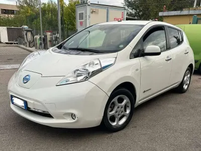 Usata Nissan Leaf Visia+ 80 kW (109 CV) 2017 Bianco Utilitaria