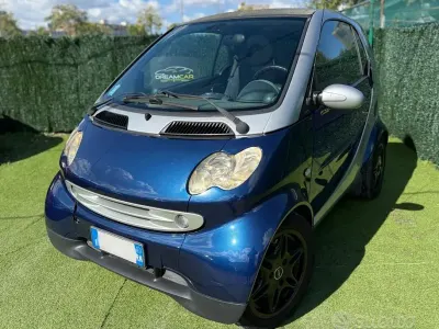 Usata Smart ForTwo Cabrio 41 CV (30 kW) 2003 Bluazzurro Cabrio