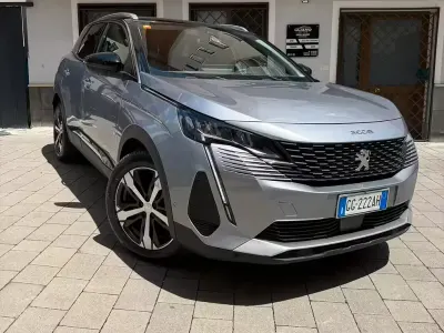 Usata Peugeot 3008 Allure 131 CV (96 kW) 2021 Grigio SUV