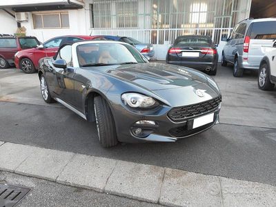 Usata Fiat 124 Spider 140 CV (102 kW) 2017 Grigio Cabrio