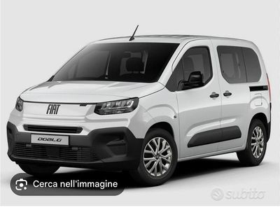 Usata Fiat Doblò 130 CV (95 kW) 2024 Bianco Monovolume