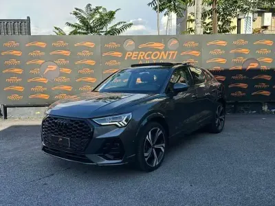 Usata Audi Q3 190 CV (139 kW) 2022 Argento SUV