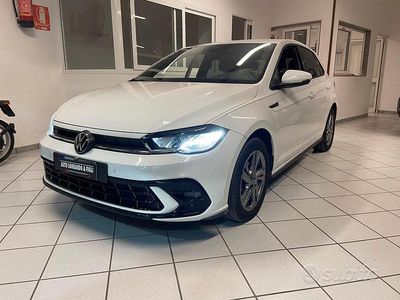 Usata VW Polo R-line 95 CV (69 kW) 2023 Bianco Berlina