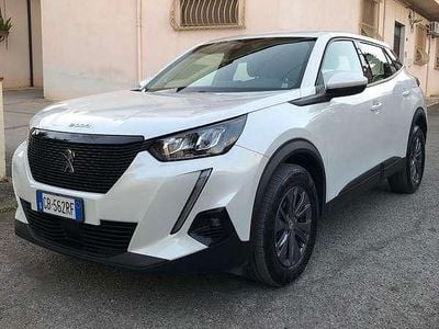 Usata Peugeot 2008 Active 131 CV (96 kW) 2020 Bianco SUV