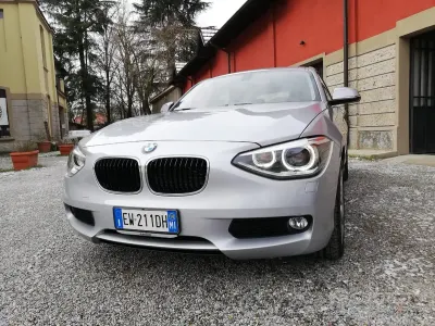 Usata BMW 116 Sport Line 116 CV (85 kW) 2014 Grigio Utilitaria