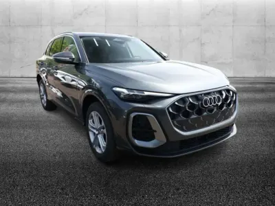 Nuova Audi Q5 S-Line 204 CV (150 kW) 2026 Grigio SUV