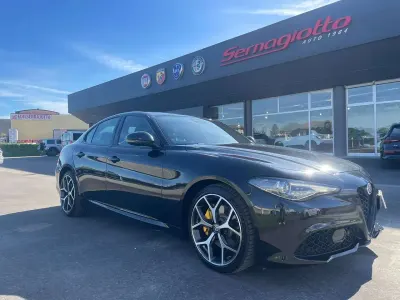 Usata Alfa Romeo Giulia Tech Edition 190 CV (139 kW) 2019 Nero Berlina