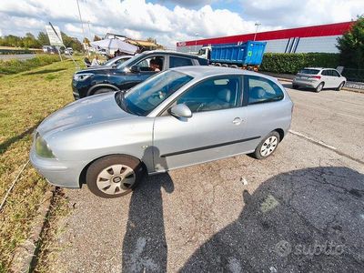 Usata Seat Ibiza 2003 Grigio Berlina