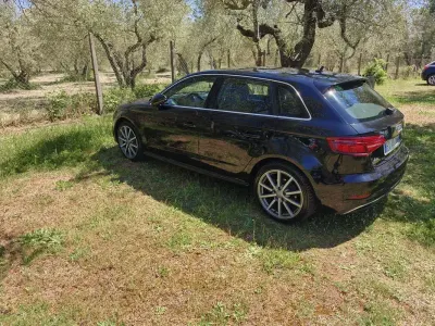 Usata Audi e-tron Admired 150 CV (110 kW) 2019 Nero SUV