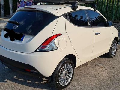 Usata Lancia Ypsilon S 86 CV (63 kW) 2013 Bianco Utilitaria