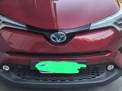 Usata Toyota C-HR Style 98 CV (72 kW) 2018 Rosso SUV