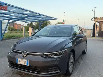 Usata VW Golf VII Style 116 CV (85 kW) 2021 Utilitaria