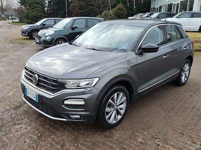 Usata VW T-Roc Style 150 CV (110 kW) 2020 Grigio SUV