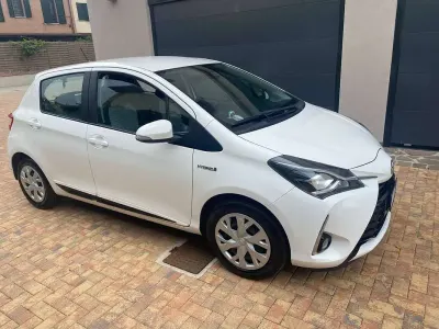 Usata Toyota Yaris Hybrid