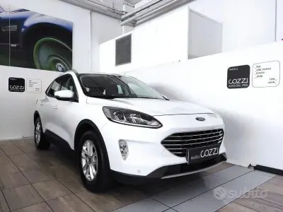 Usata Ford Kuga Business Edition 152 CV (111 kW) 2021 Bianco SUV
