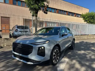 Nuova Audi Q3 Advanced Plus 150 CV (110 kW) 2026 Grigio SUV