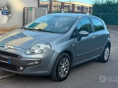 Usata Fiat Punto Evo 65 CV (47 kW) 2009 Grigio Utilitaria