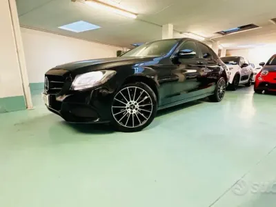 Gebraucht Mercedes C180 Premium 116 PS (85 kW) 2016 Schwarz Limousine